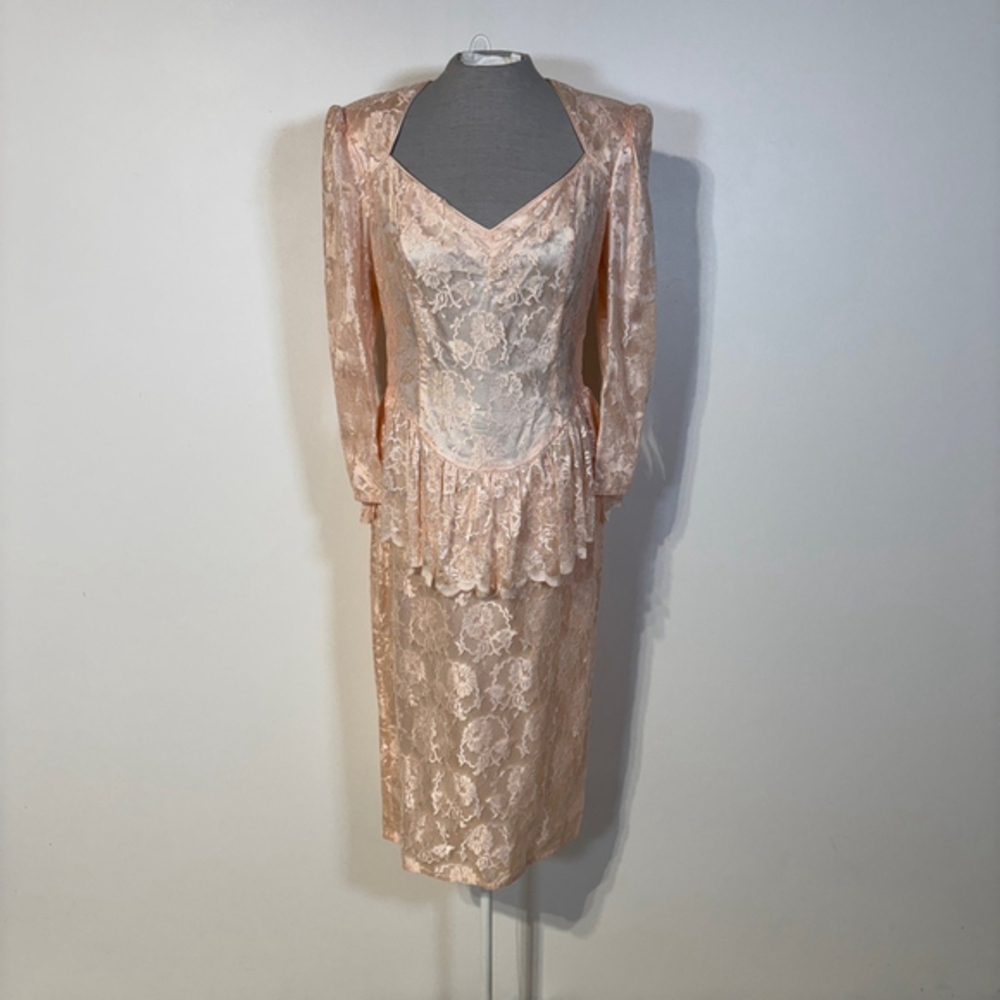 Vintage Scott McClintock Dress Women’s Size 12 Pink Lace Peplum Back Zipper